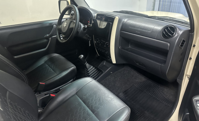 Suzuki Jimny 4SPORT DESERT 1.3 2019-6