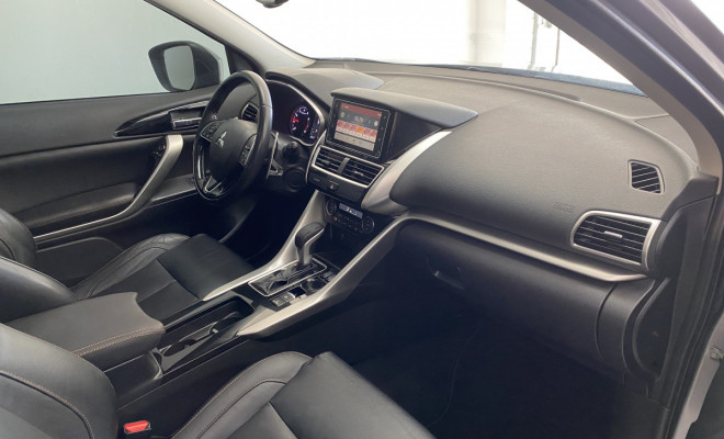 MMC Eclipse Cross HPE-S 1.5 AWC C/ Teto Aut 2020-7