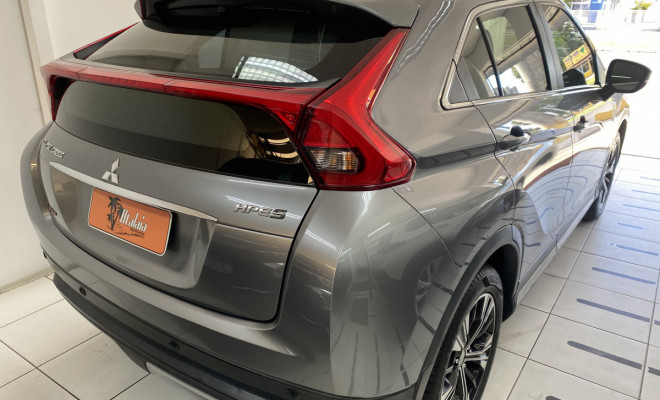 MMC Eclipse Cross HPE-S 1.5 AWC C/ Teto Aut 2020-4