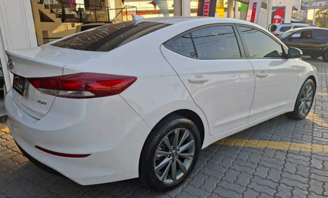 Hyundai Elantra 2.0 16V Flex Aut. 2018 Flex-1