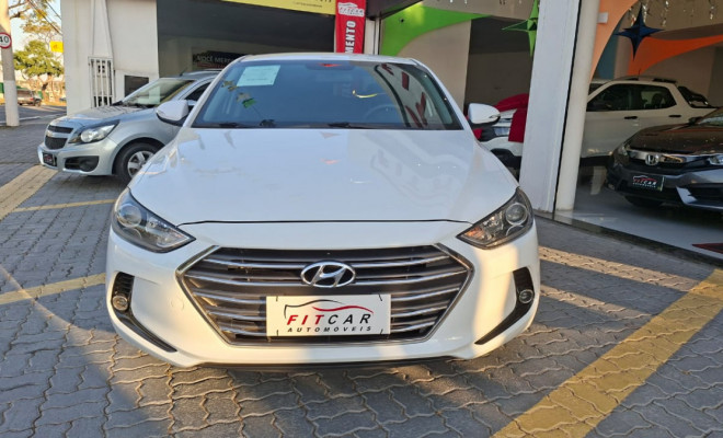 Hyundai Elantra 2.0 16V Flex Aut. 2018 Flex