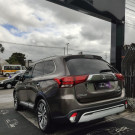 Mitsubishi OUTLANDER HPE-S 2.2 Diesel 4x4 Aut. 2021 Diesel-2