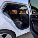 VW - VolksWagen Golf Highline 1.4 TSI 140cv Aut. 2015 Gasolina-20