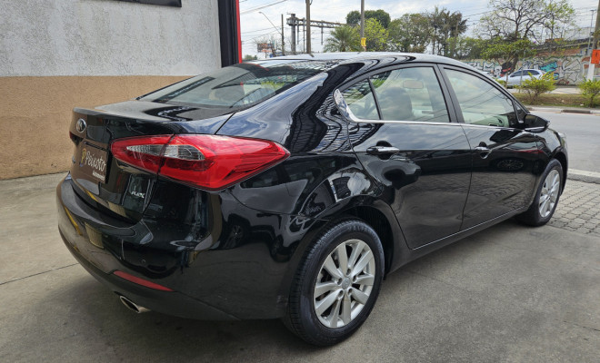 Kia Motors Cerato 1.6 16V  Flex  Aut. 2015 Flex-4