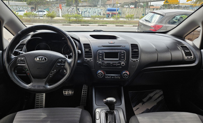 Kia Motors Cerato 1.6 16V  Flex  Aut. 2015 Flex-6