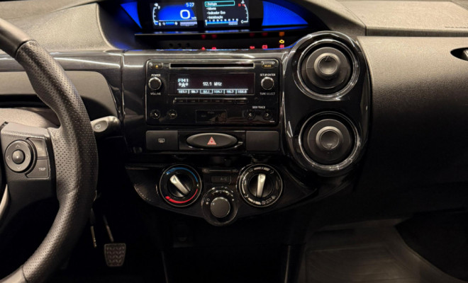 Toyota ETIOS X Plus 1.5 Flex 16V 5p Mec. 2019 Flex-8