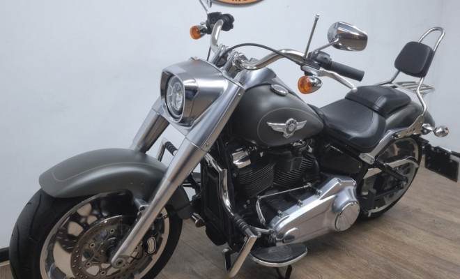 HARLEY-DAVIDSON FAT BOY FLFB 2019 Gasolina-8