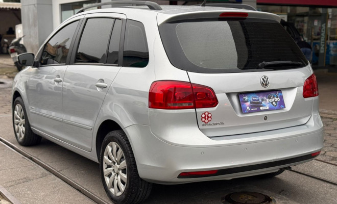 VW - VolksWagen SPACEFOX 1.6/ 1.6 Trend Total Flex 8V 5p 2011 Flex-4