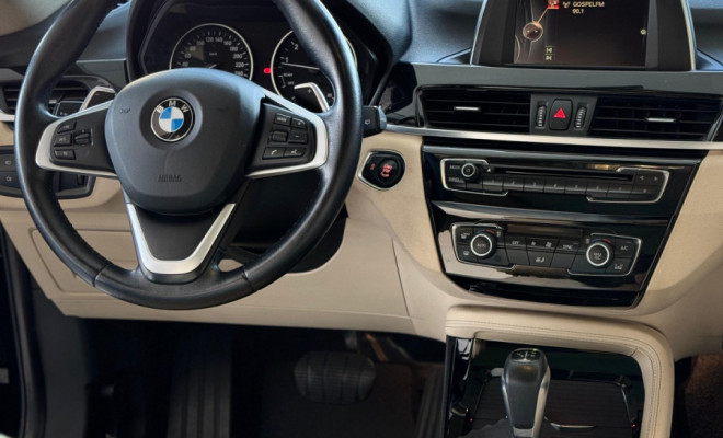 BMW X1 SDRIVE 20i 2.0/2.0 TB Acti.Flex Aut. 2016 Flex-12