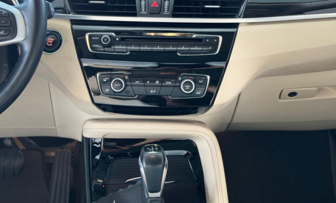 BMW X1 SDRIVE 20i 2.0/2.0 TB Acti.Flex Aut. 2016 Flex-16