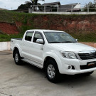 HILUX CD SRV 2.7 4x4 Automática 2012 – Robustez e conforto para todas as jornadas!