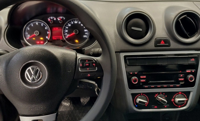 VW - VolksWagen Saveiro Trendline 1.6 T.Flex 8V CD 2015 Flex-8