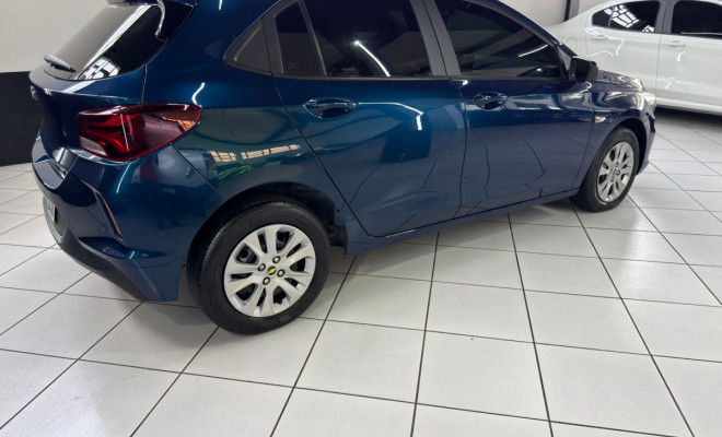 GM - Chevrolet ONIX HATCH LT 1.0 12V Flex 5p Mec. 2022 Flex-2