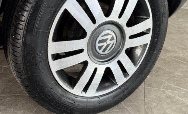 VW - VolksWagen Gol (novo) 1.0 Mi Total Flex 8V 4p 2009 Flex-6