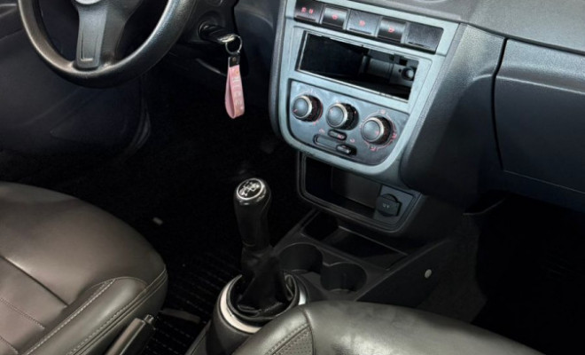 VW - VolksWagen Gol (novo) 1.0 Mi Total Flex 8V 4p 2009 Flex-11