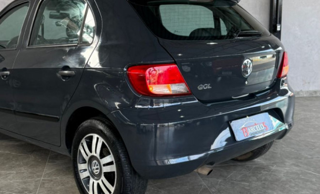 VW - VolksWagen Gol (novo) 1.0 Mi Total Flex 8V 4p 2009 Flex-8