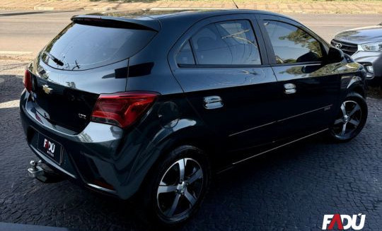 GM - Chevrolet ONIX HATCH LTZ 1.4 8V FlexPower 5p Aut. 2018 Flex-8