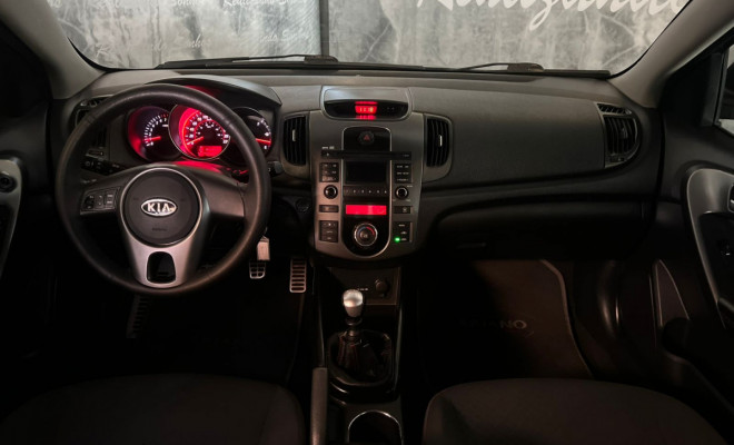 Kia Motors Cerato 1.6 16V Mec. 2011 Flex-5