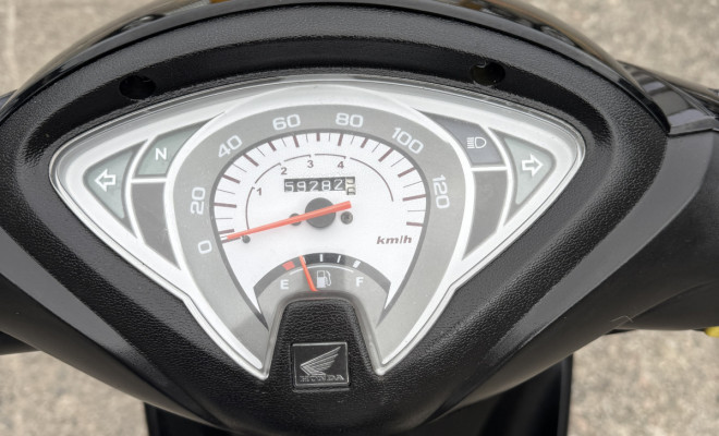 HONDA C 100 BIZ-ES 2013-4