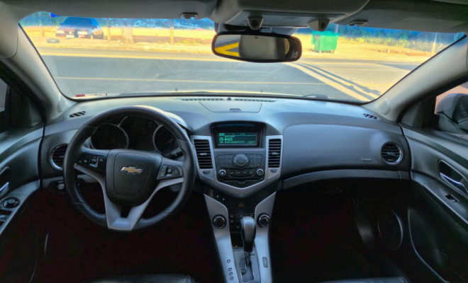 GM - Chevrolet CRUZE LT 1.8 16V FlexPower 4p Aut. 2013 Flex-6