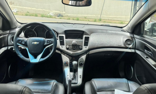 GM - Chevrolet CRUZE LT 1.8 16V FlexPower 4p Aut. 2013 Flex-3