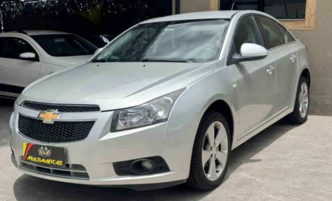 GM - Chevrolet CRUZE LT 1.8 16V FlexPower 4p Aut. 2013 Flex