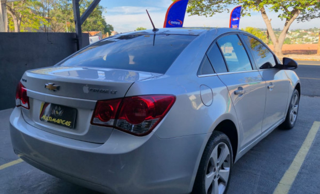 GM - Chevrolet CRUZE LT 1.8 16V FlexPower 4p Aut. 2013 Flex-8
