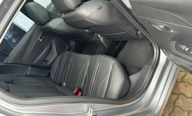 Peugeot 208 Griffe 1.6 Flex 16V 5p Aut. 2023 Flex-9