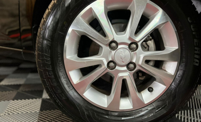 GM - Chevrolet PRISMA Sed. LT 1.4 8V FlexPower 4p 2013 Flex-10