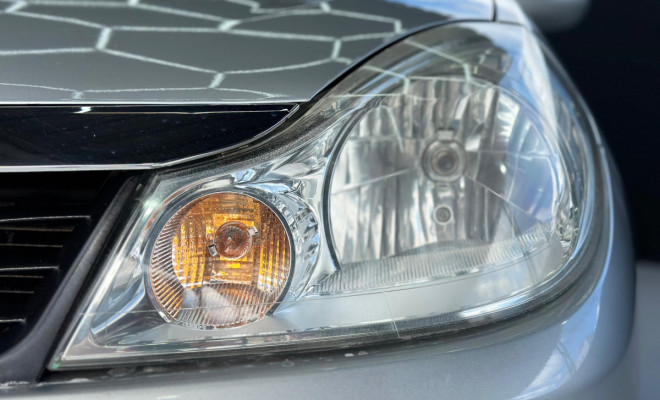 Renault SYMBOL Privilège Hi-Flex 1.6 16V 4p 2010 Flex-5