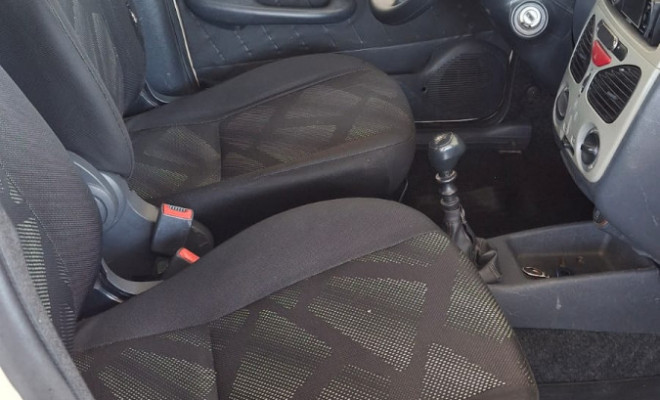 Fiat Palio Celebration 1.0 Fire Flex 8V 4p 2008 Flex-9