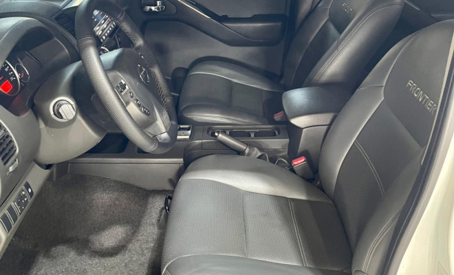 Nissan Frontier SV AT. CD 4x4 2.5 TB Dies. Aut. 2016 Diesel-7