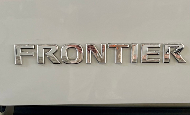 Nissan Frontier SV AT. CD 4x4 2.5 TB Dies. Aut. 2016 Diesel-9