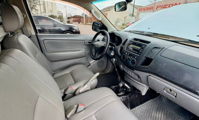 Toyota Hilux CS D4-D 4x4 2.5 16V 102cv TB Dies. 2011 Diesel-6