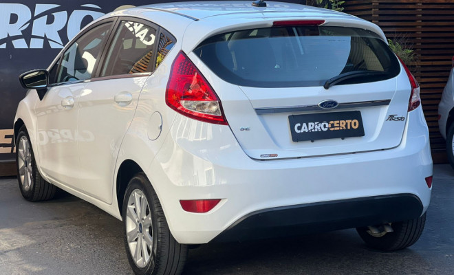 Ford Fiesta SE 1.6  2012 Flex  Potente  e com ótimo custo beneficio-3