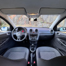 VW - VolksWagen VOYAGE Comfortline  1.0 T.Flex 8V 4p 2015 Flex-0