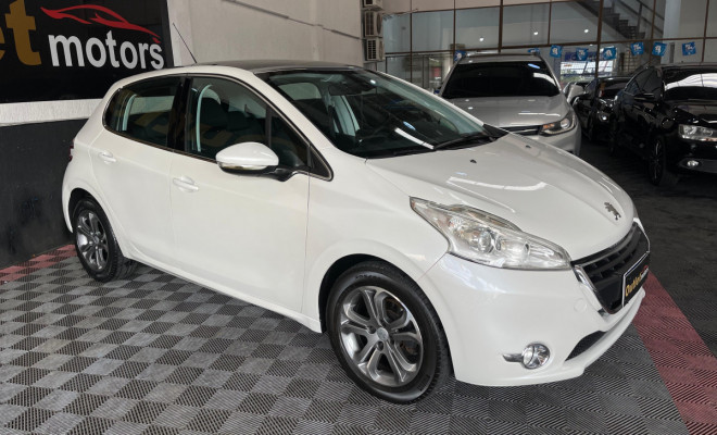 Peugeot 208 Griffe 1.6 Flex 16V 5p Aut. 2014 Flex-1