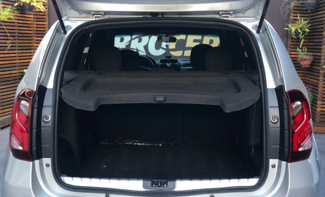 Renault DUSTER Dynamique 1.6 Mec. 2017 Flex-8