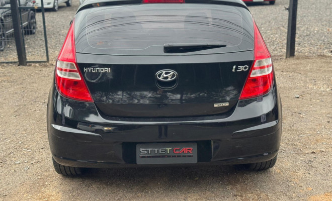 Hyundai i30 2.0 16V 145cv 5p Aut. 2010 Gasolina-4