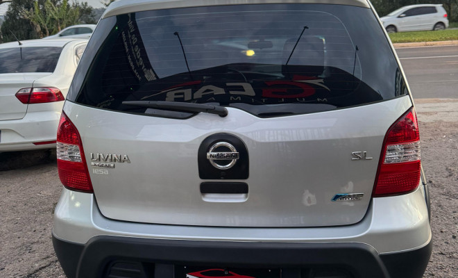 Nissan LIVINA X-GEAR SL/X-GEAR 1.8 Flex F. Aut. 2012 Flex-4