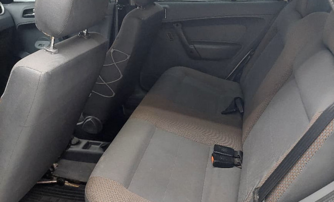VW - VolksWagen Gol 1.6 Mi Power Total Flex 8V 4p 2009 Flex-11