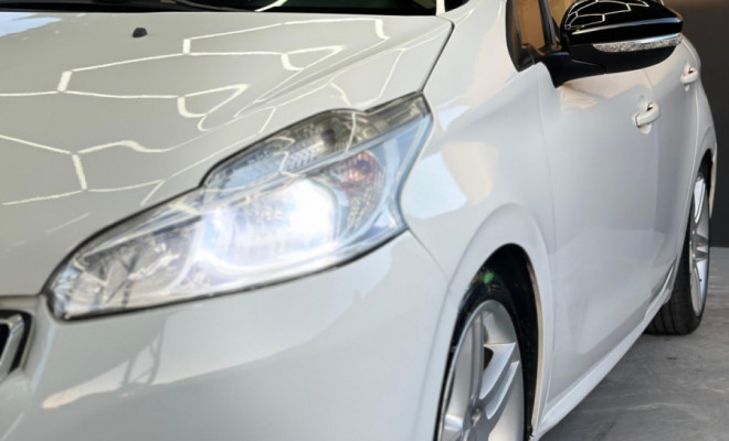 Peugeot 208 Allure 1.5 Flex 8V 5p 2014 Flex-3