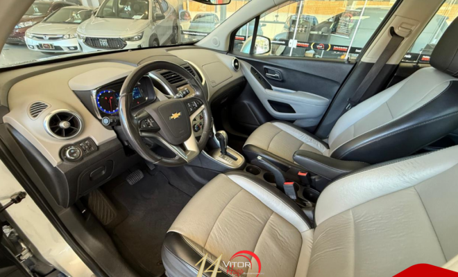 GM - Chevrolet TRACKER LTZ 1.8 16V Flex 4x2 Aut. 2015 Flex-7