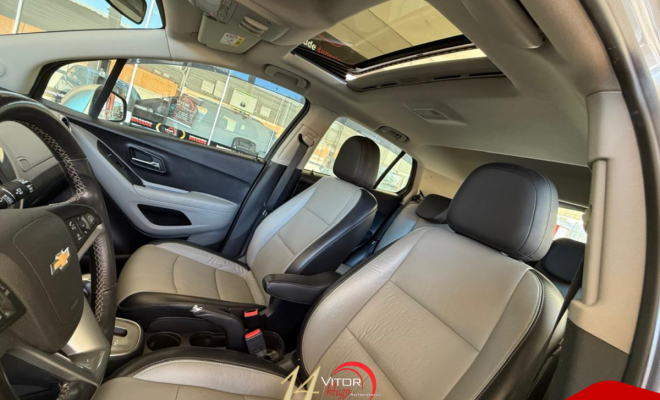 GM - Chevrolet TRACKER LTZ 1.8 16V Flex 4x2 Aut. 2015 Flex-10