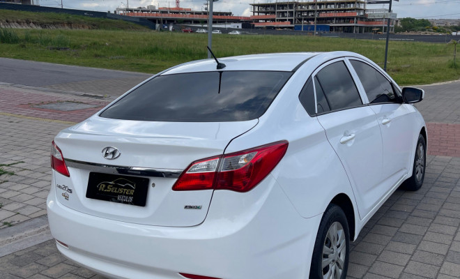 HB20S C.Plus 1.0 2015-2