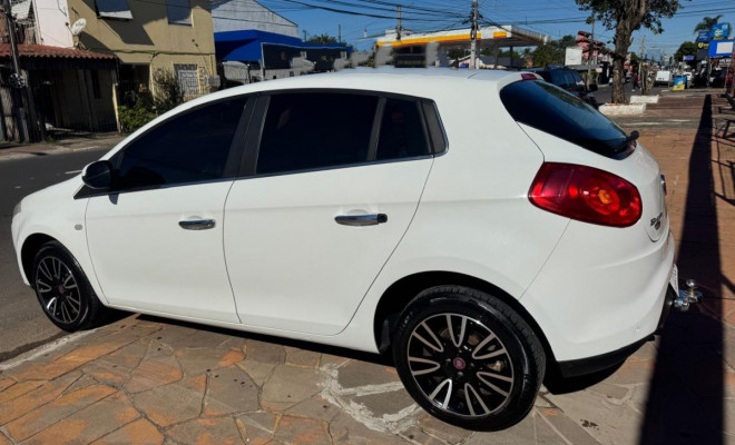 Fiat Bravo ESSENCE Dualogic 1.8 Flex 16V 5p 2013 Flex-0