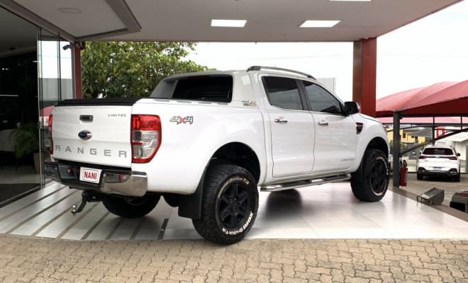 Ford Ranger Limited 3.2 4x4 CD Diesel Aut. 2015 Diesel-2