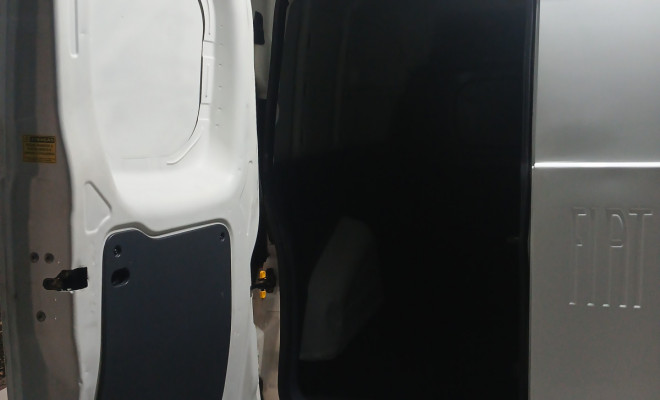 Fiat Fiorino Furgão Work. HARD 1.4 Flex 8V 2p 2020 Flex-7