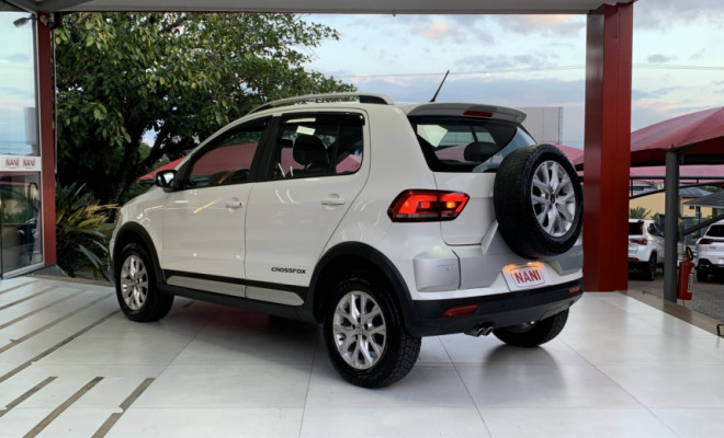 VW - VolksWagen CROSSFOX  1.6 T. Flex 16V 5p 2016 Flex-4
