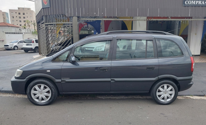 GM - Chevrolet Zafira Expres. 2.0 MPFI FlexPower 5p Aut 2009 Flex-2
